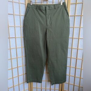 GAP Women’s Olive Khaki Pants, Straight Leg, NWOT
